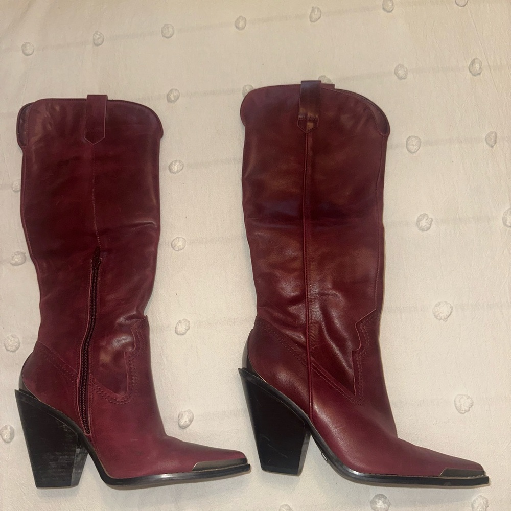 Gianni Bini Western Boots